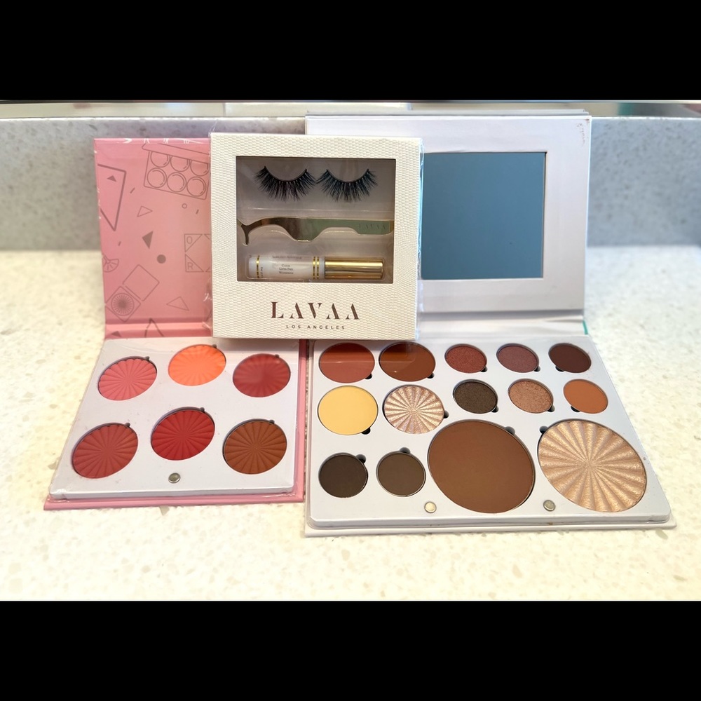 Ofra and Lavaa Makeup Set